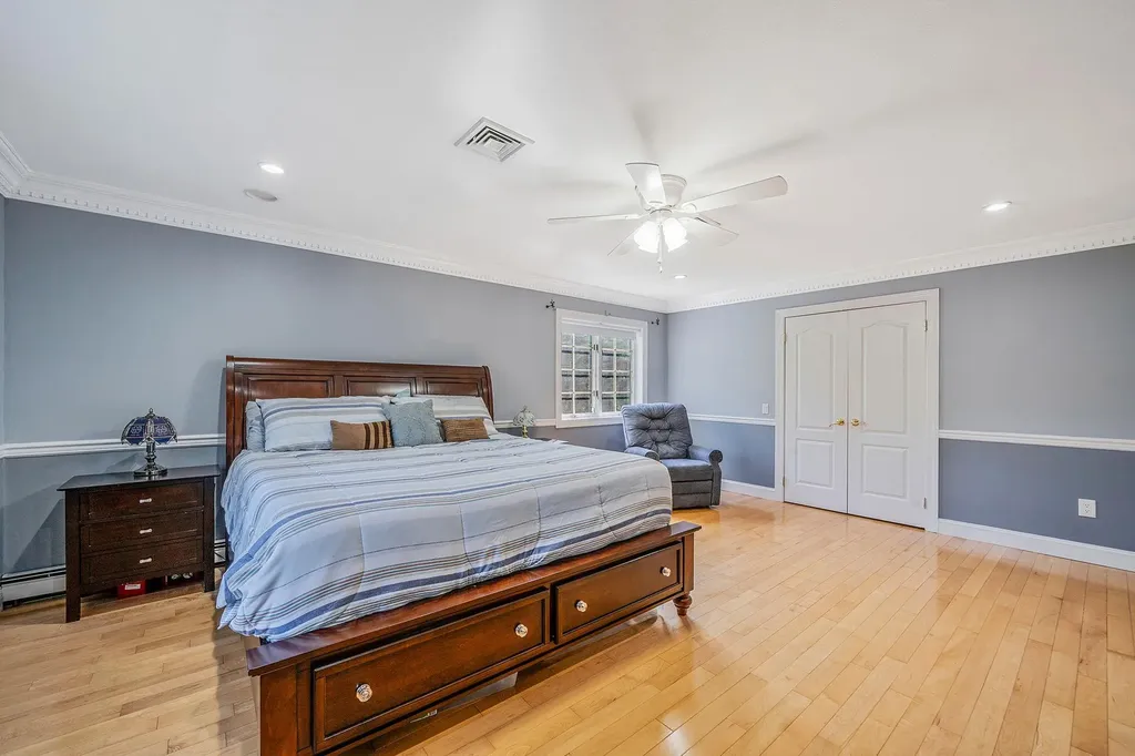 23 Antona Boulevard Centereach NY 11720