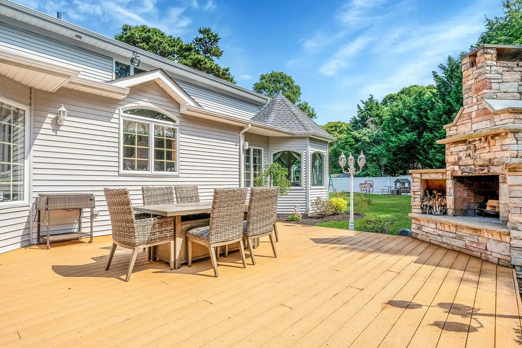 23 Antona Boulevard Centereach NY 11720