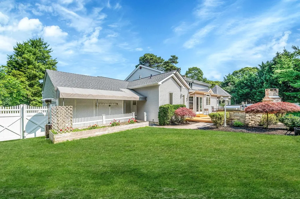 23 Antona Boulevard Centereach NY 11720