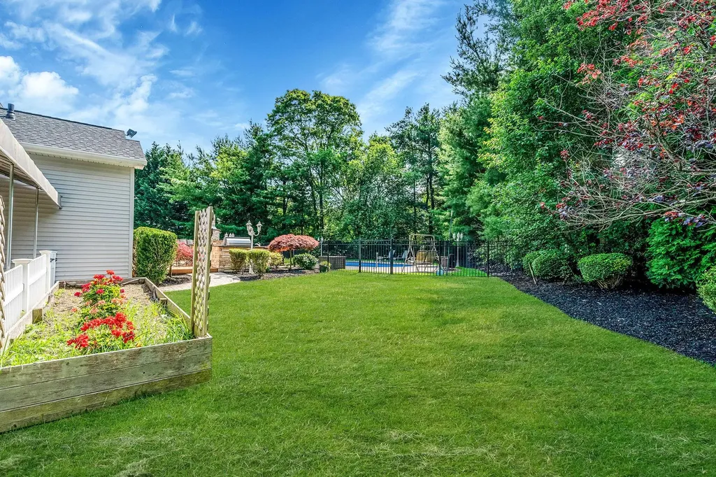 23 Antona Boulevard Centereach NY 11720