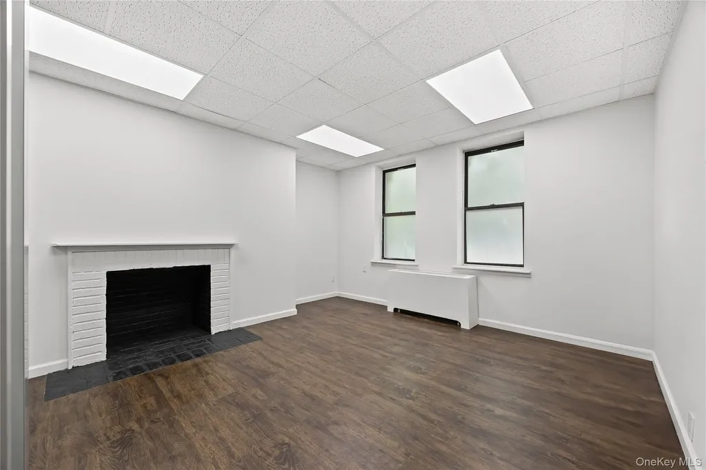 148-09 Northern Boulevard Flushing NY 11354