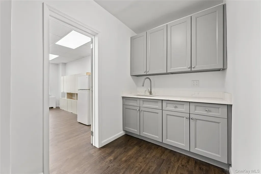 148-09 Northern Boulevard Flushing NY 11354