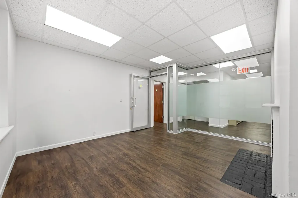 148-09 Northern Boulevard Flushing NY 11354