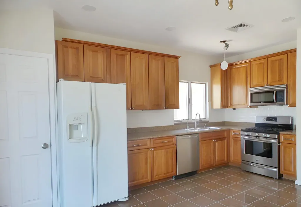 2439 E 69th Street Brooklyn NY 11234