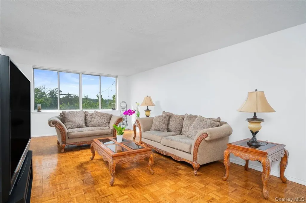 1270 North Avenue New Rochelle NY 10804