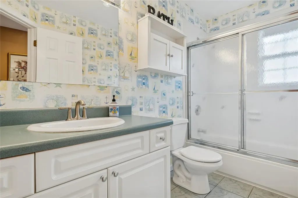 25 Hewitt Drive Northport NY 11768