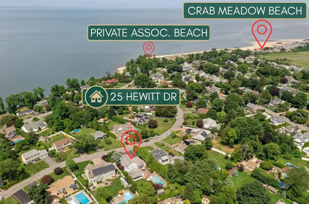 25 Hewitt Drive Northport NY 11768
