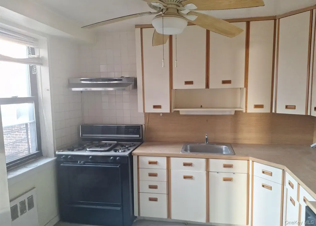 2866 Marion Avenue Bronx NY 10458