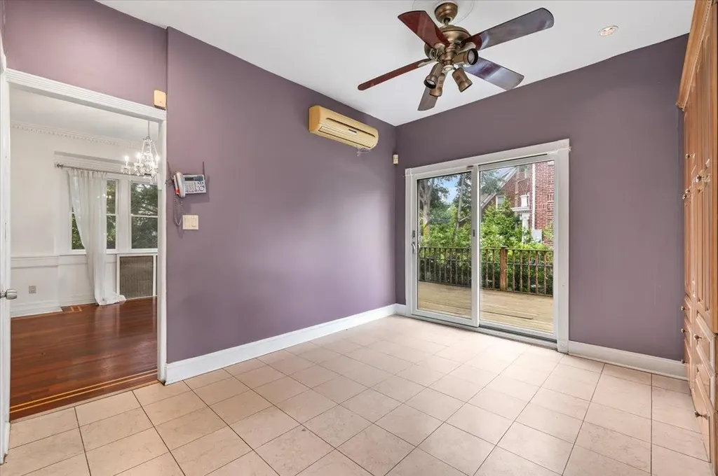345 Broadway Lawrence NY 11559