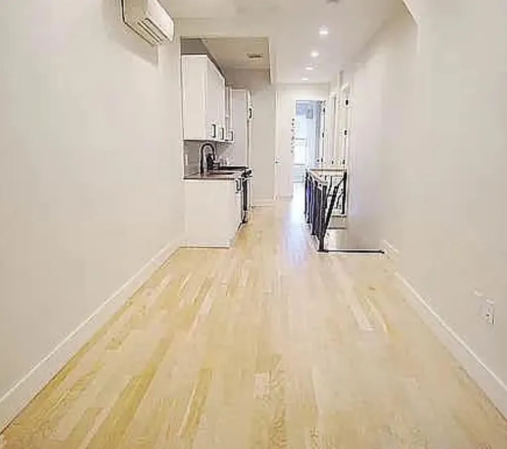 609 Seneca Avenue Ridgewood NY 11385