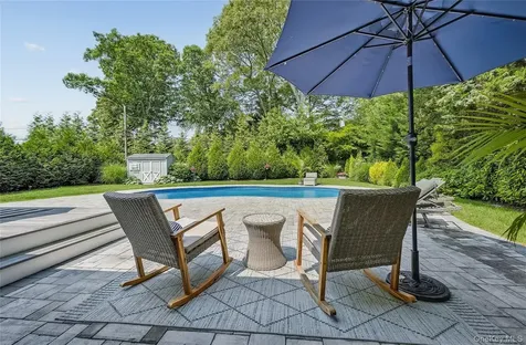 305 Devon Lane Smithtown NY 11787