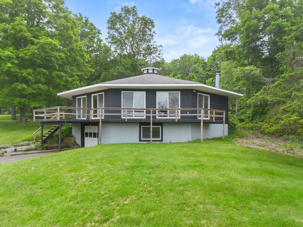 93 Cross Road Patterson NY 12563