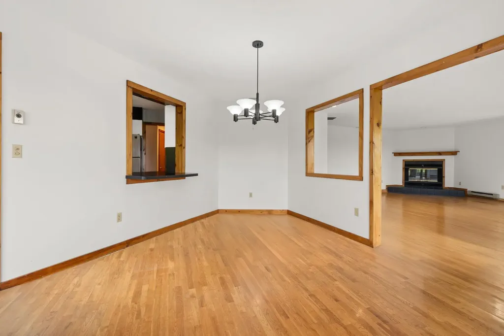 93 Cross Road Patterson NY 12563