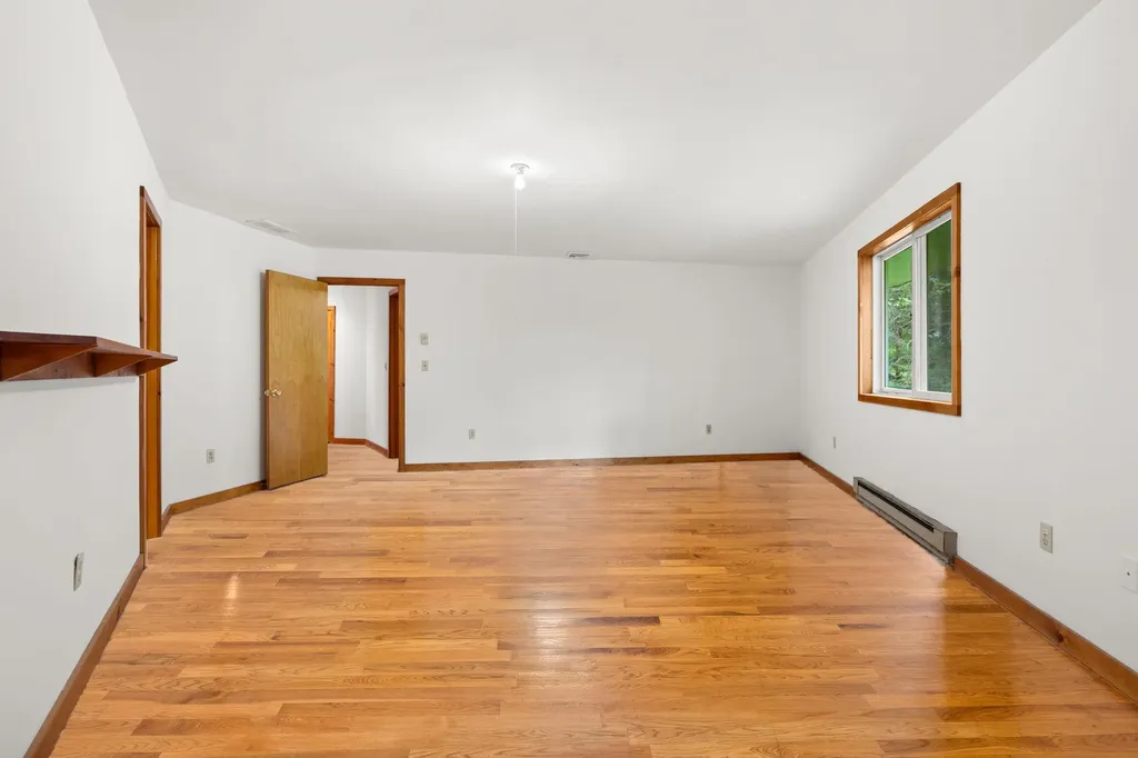 93 Cross Road Patterson NY 12563