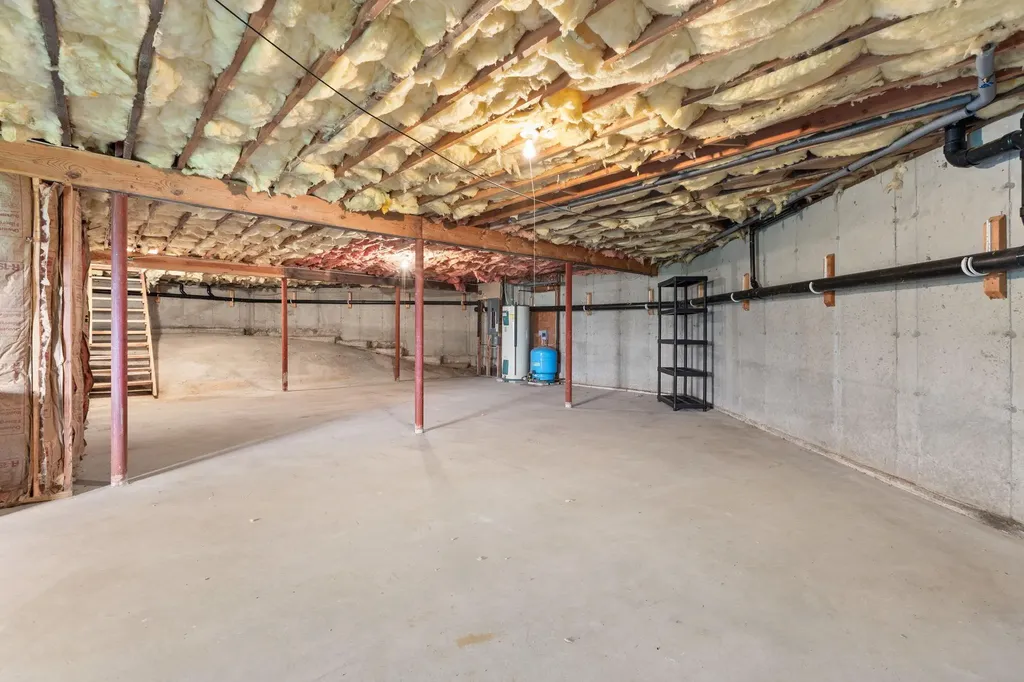 93 Cross Road Patterson NY 12563