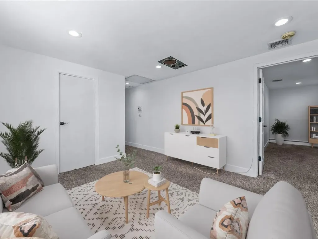 360 Franklin Avenue Hewlett NY 11557