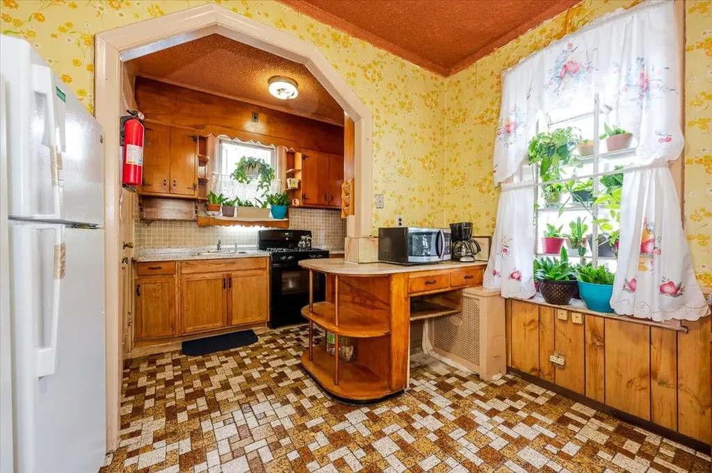 5306 Beverley Road Brooklyn NY 11203