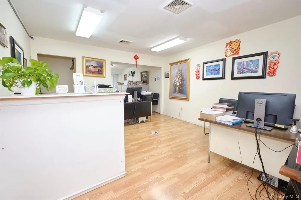 13340 37th Avenue Flushing NY 11354
