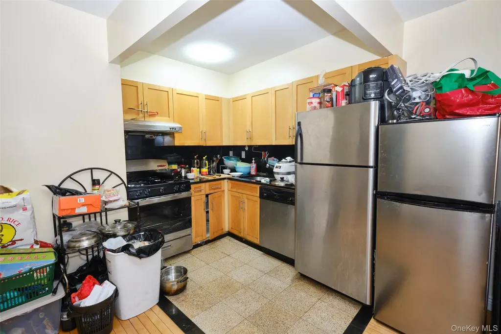 13340 37th Avenue Flushing NY 11354