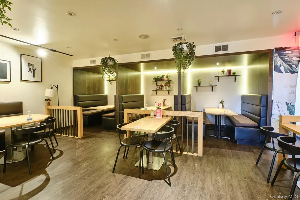 13340 37th Avenue Flushing NY 11354