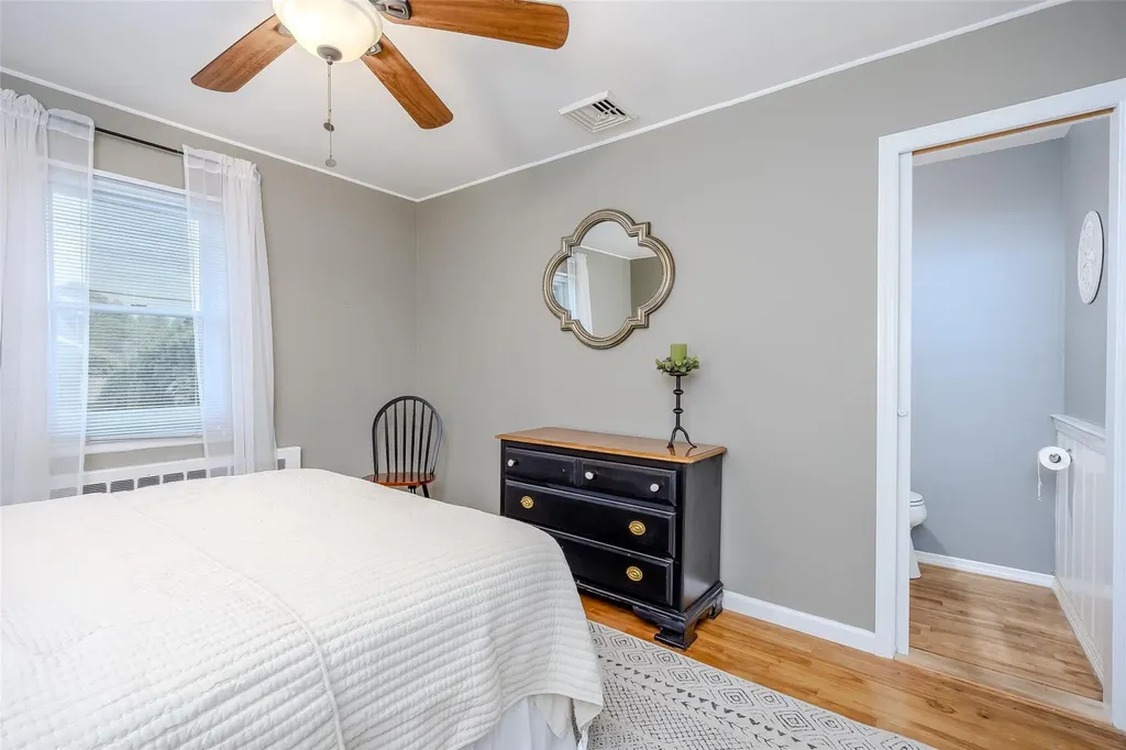 10 Bradish Lane Babylon NY 11702