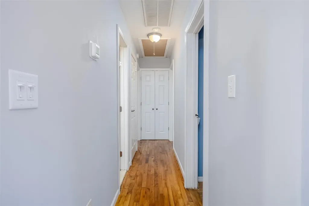 10 Bradish Lane Babylon NY 11702