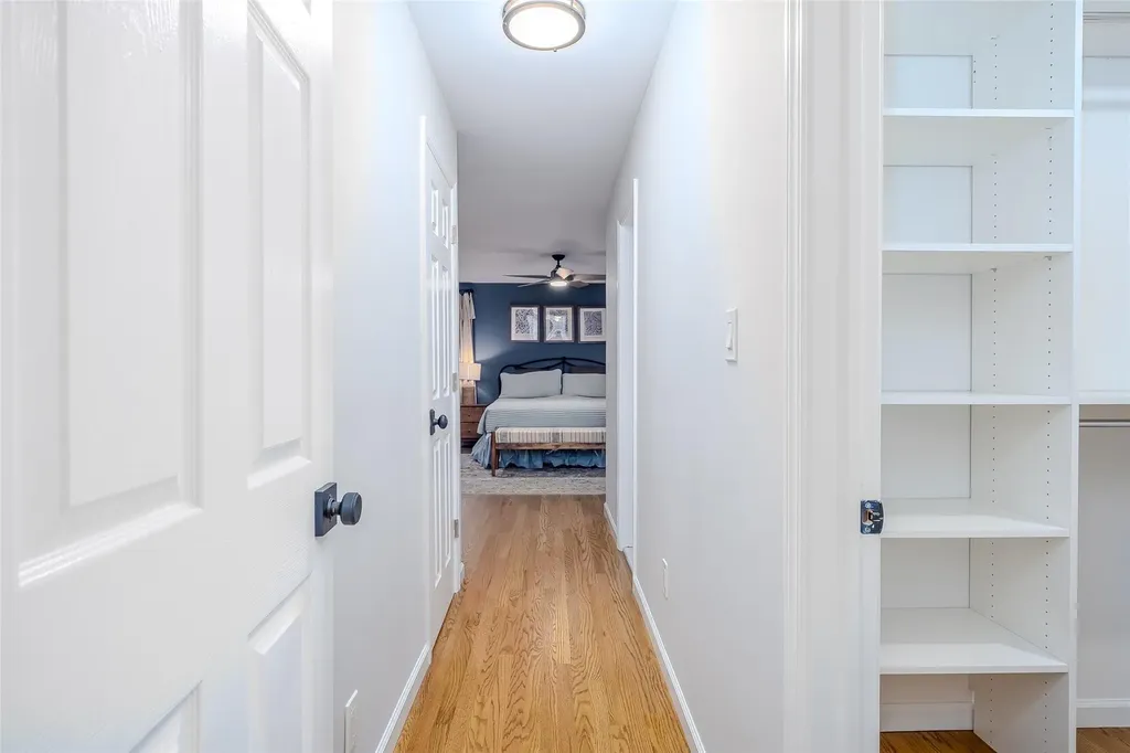 10 Bradish Lane Babylon NY 11702
