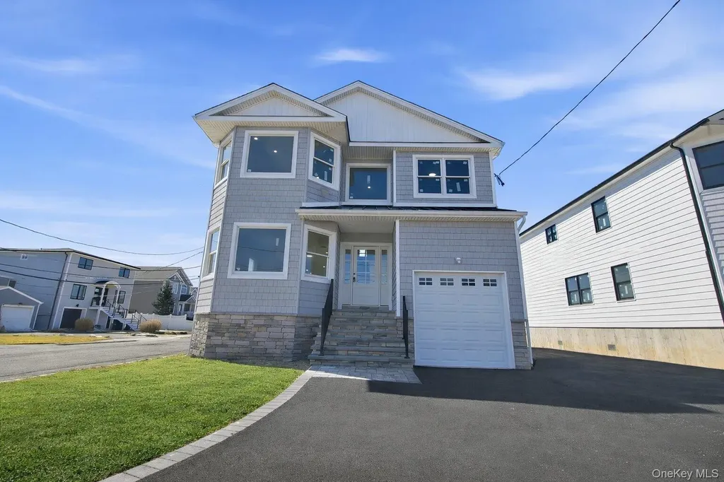 103 Clocks Boulevard Massapequa NY 11758