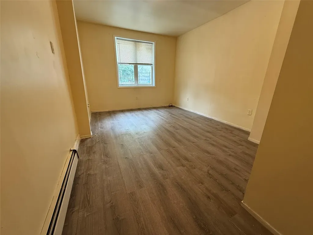 13 Mcclancy Place Brooklyn NY 11207