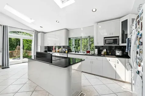150 Saxon Woods Road Scarsdale NY 10583