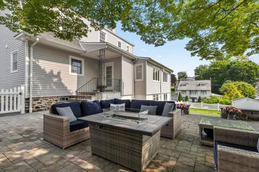 22 Chippewa Road Yonkers NY 10710