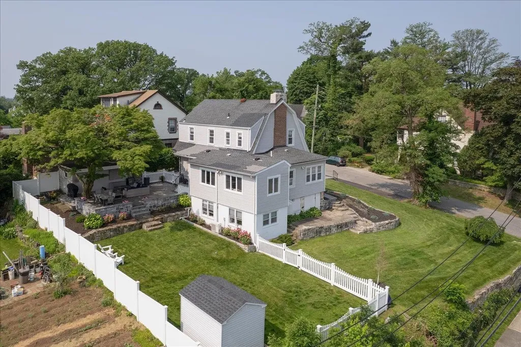 22 Chippewa Road Yonkers NY 10710