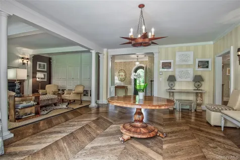8 & 9 Meadow Spring Lane Glen Cove NY 11542