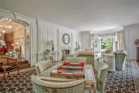 8 & 9 Meadow Spring Lane Glen Cove NY 11542