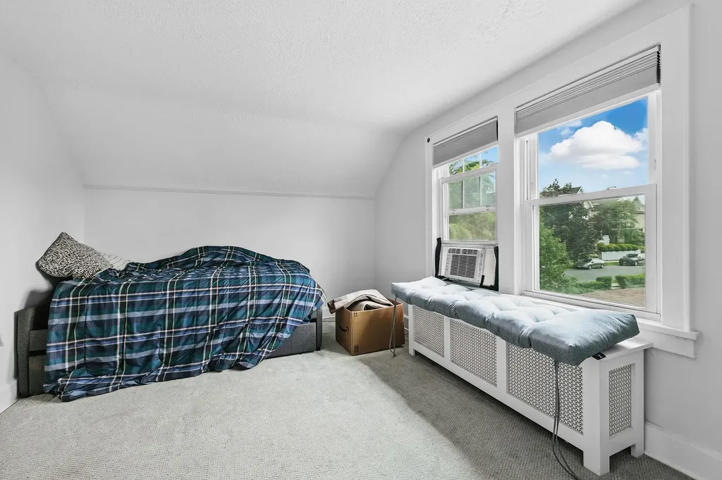305 Columbus Avenue West Harrison NY 10604