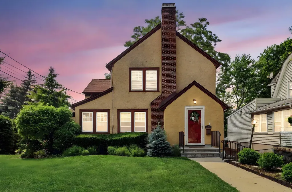 305 Columbus Avenue West Harrison NY 10604