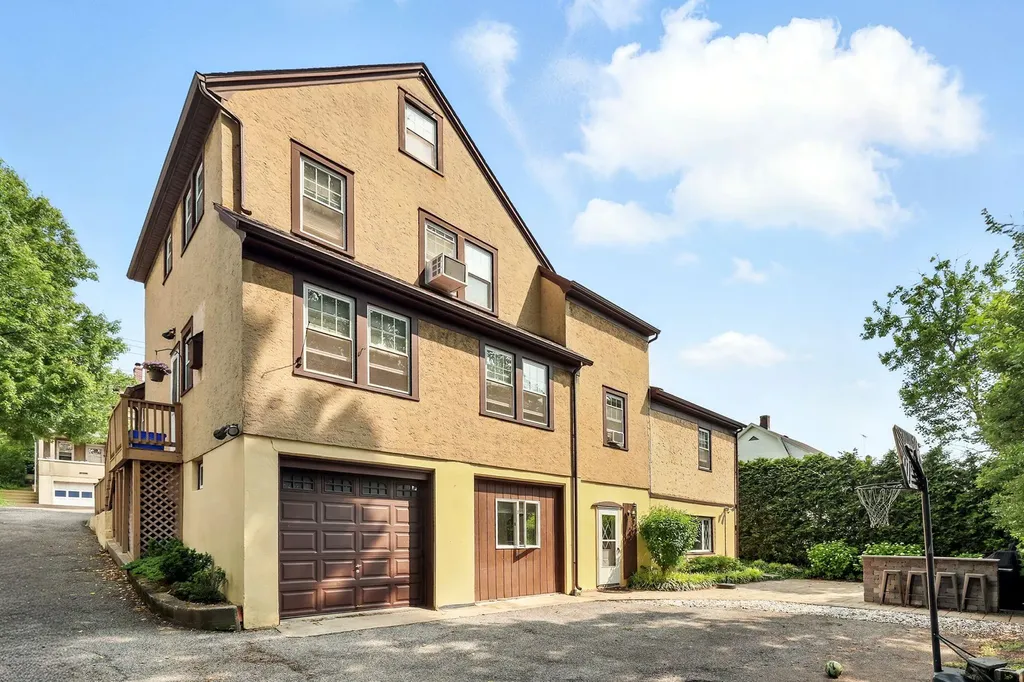 305 Columbus Avenue West Harrison NY 10604
