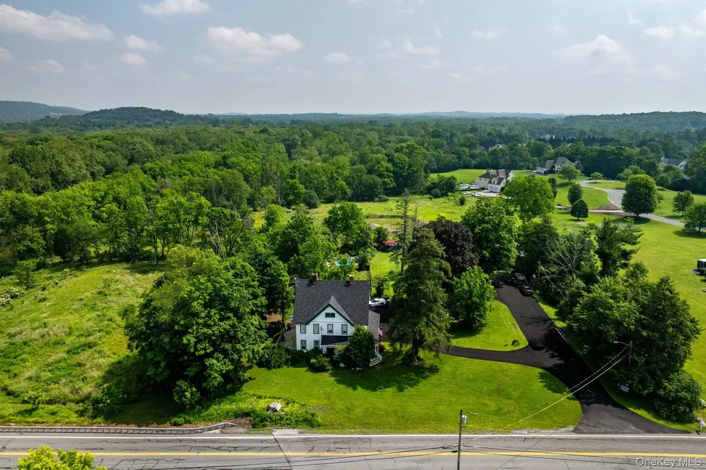 482 Scotchtown Avenue Middletown NY 10941