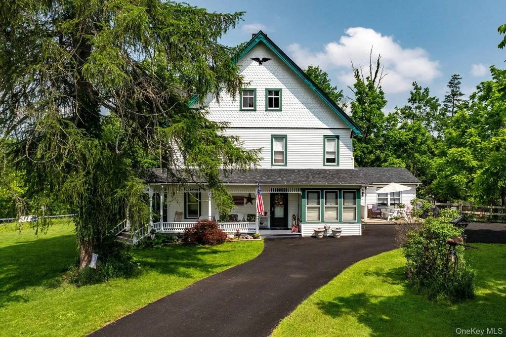 482 Scotchtown Avenue Middletown NY 10941