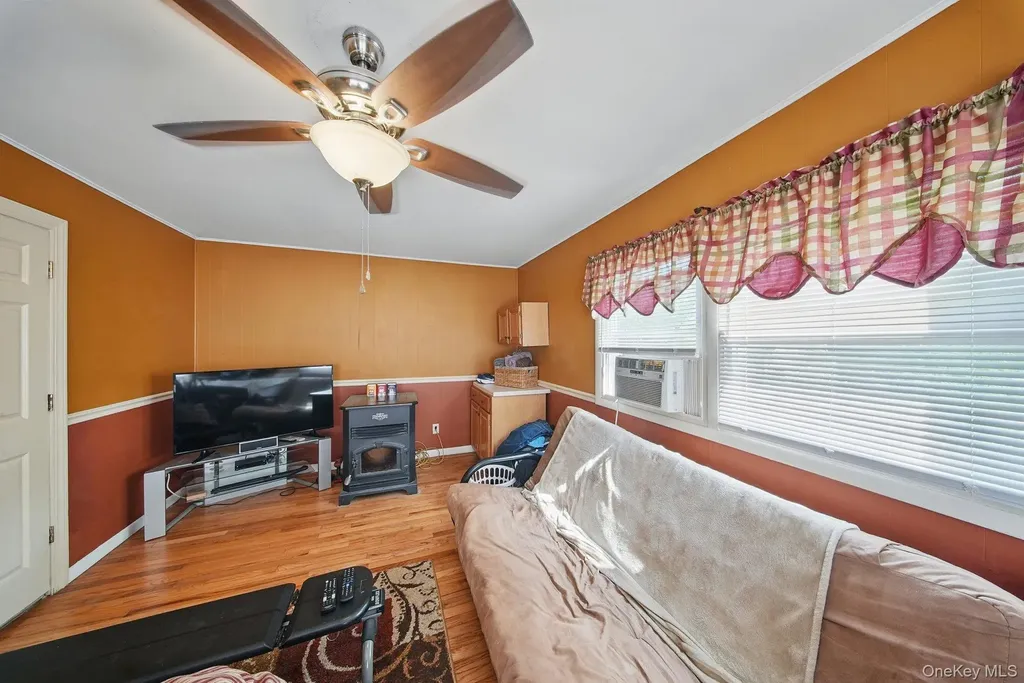 482 Scotchtown Avenue Middletown NY 10941