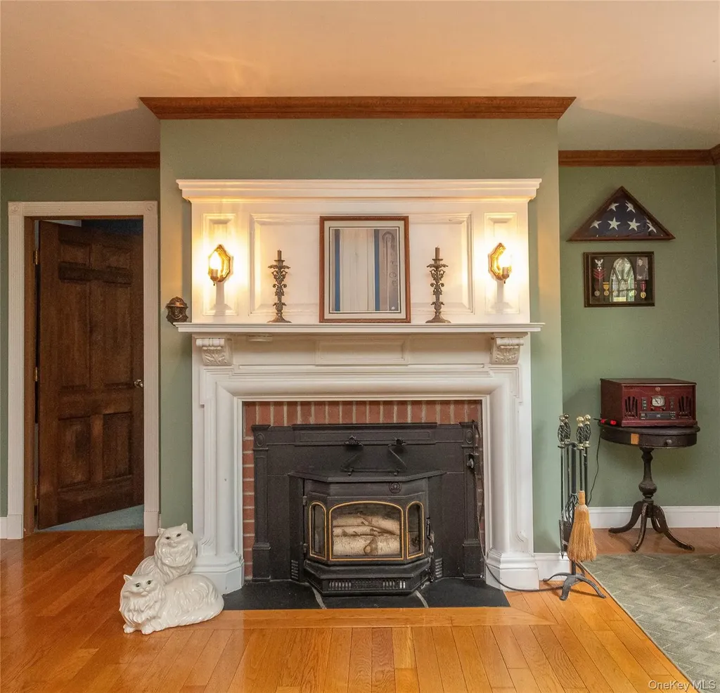 89 Birch Drive Pleasant Valley NY 12569