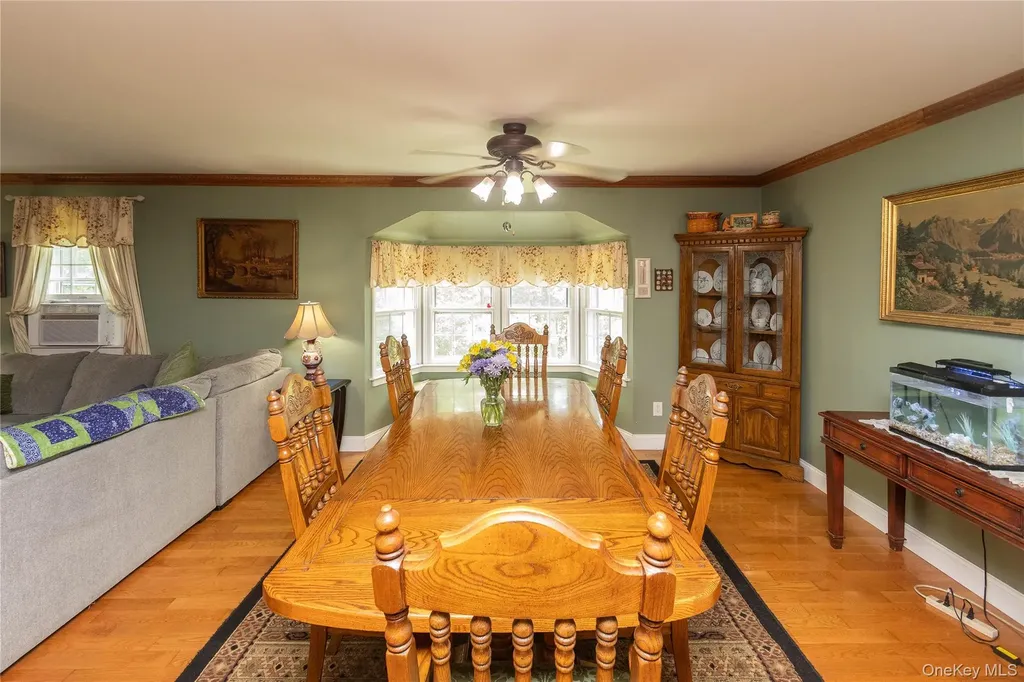 89 Birch Drive Pleasant Valley NY 12569