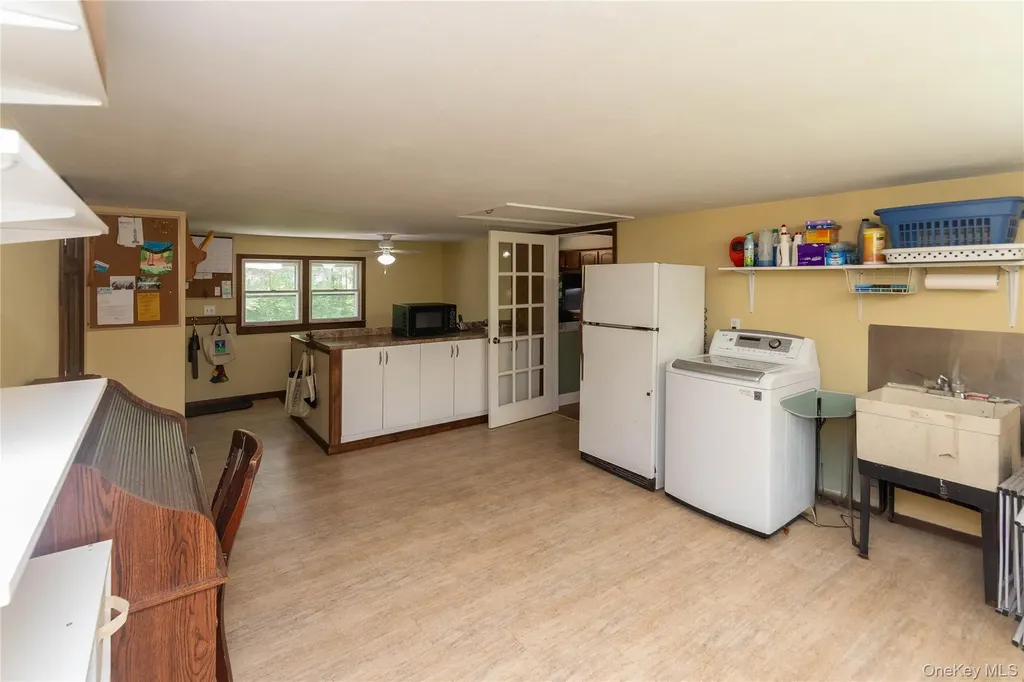 89 Birch Drive Pleasant Valley NY 12569