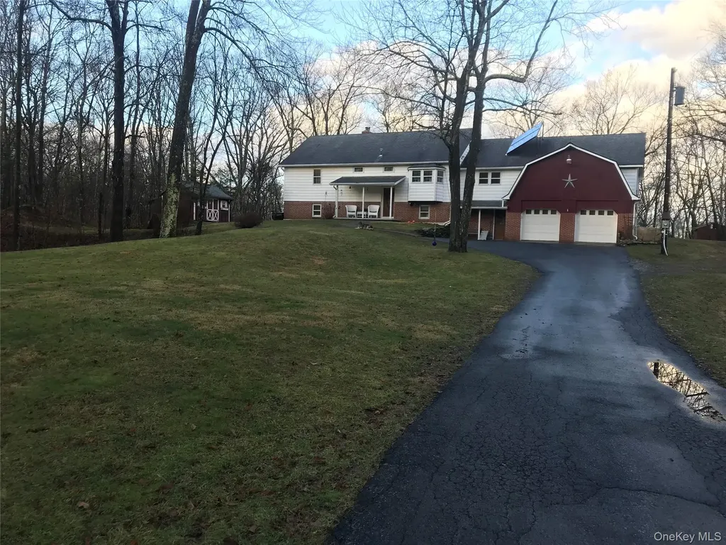 89 Birch Drive Pleasant Valley NY 12569