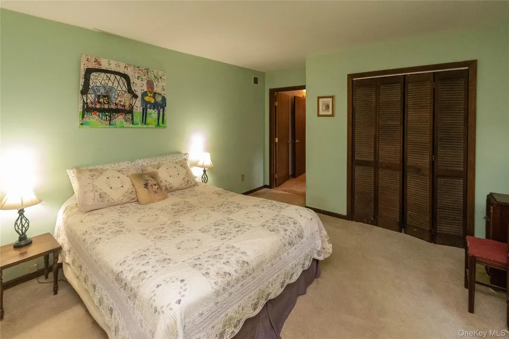 89 Birch Drive Pleasant Valley NY 12569