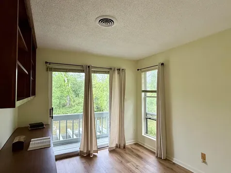 11 Creek Circle Rhinebeck NY 12572