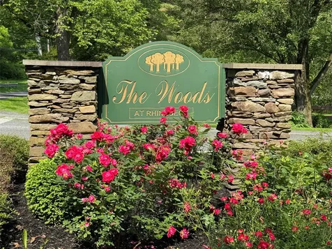 11 Creek Circle Rhinebeck NY 12572