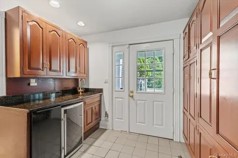 655 North Street Harrison NY 10580