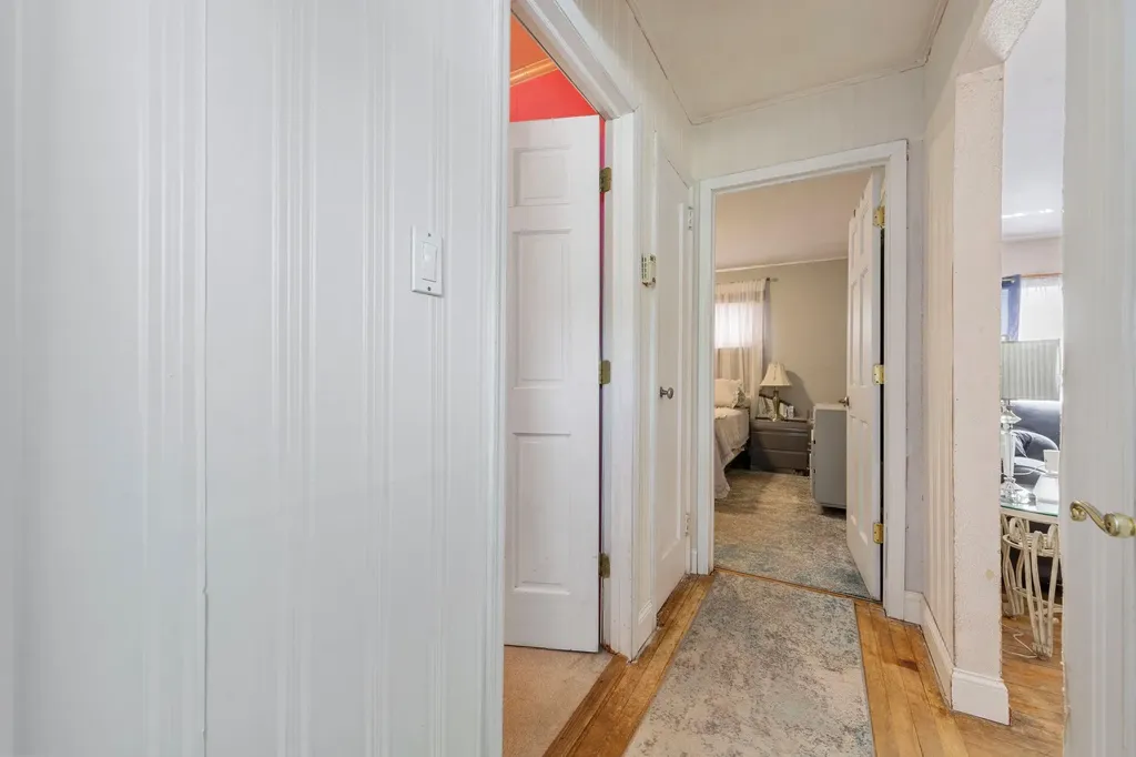 1741 Meadowbrook Road Merrick NY 11566