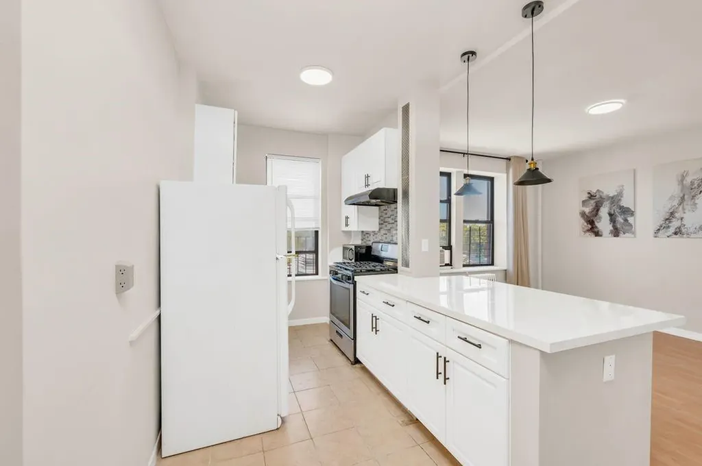 7401 4th Avenue Brooklyn NY 11209